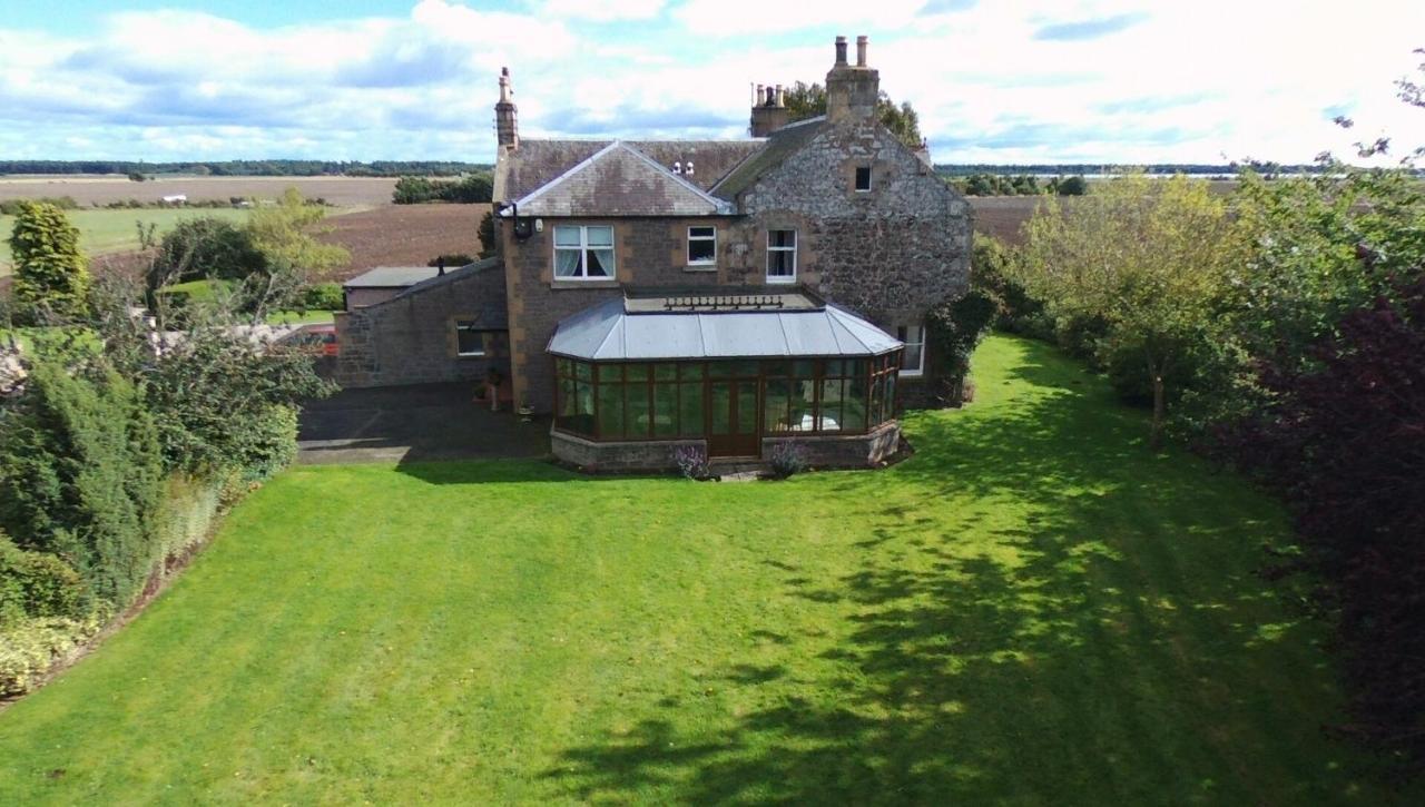Vicarsford Farmhouse With Hot Tub Near سانت أندروز المظهر الخارجي الصورة