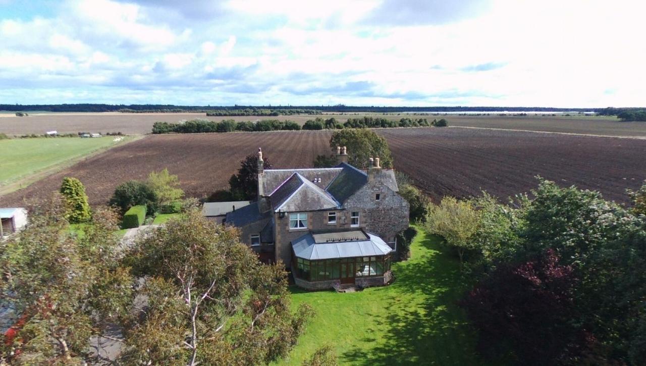 Vicarsford Farmhouse With Hot Tub Near سانت أندروز المظهر الخارجي الصورة
